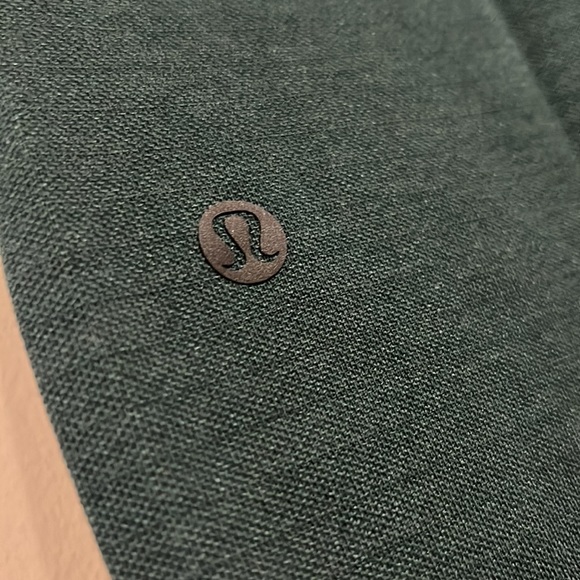 Lululemon relaxed fit train short sleeve - Picture 4 of 5